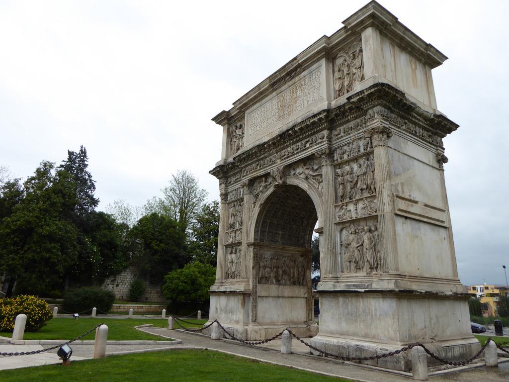 Pietre Di Fiume Villa Apice Kültér fotó